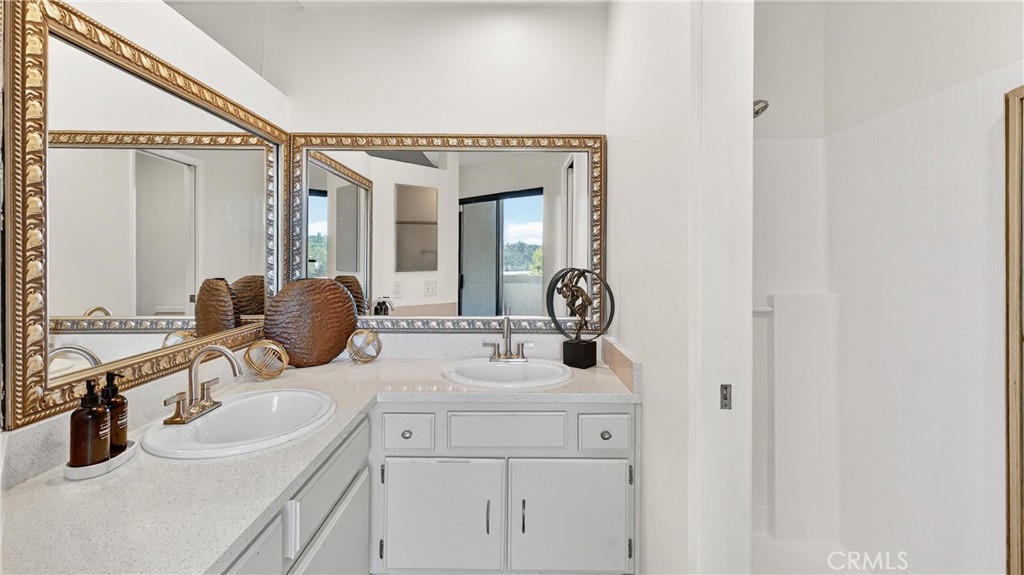 Villa Mira (VM) - Residential