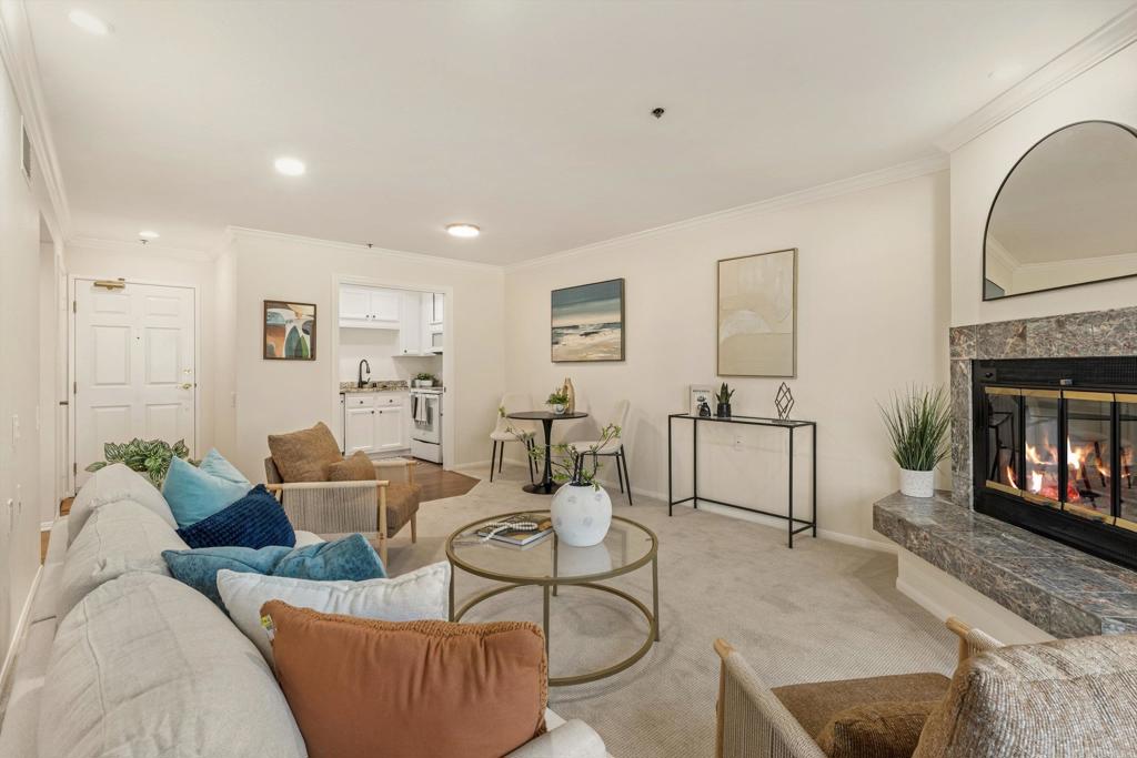 1616 Circa Del Lago C103