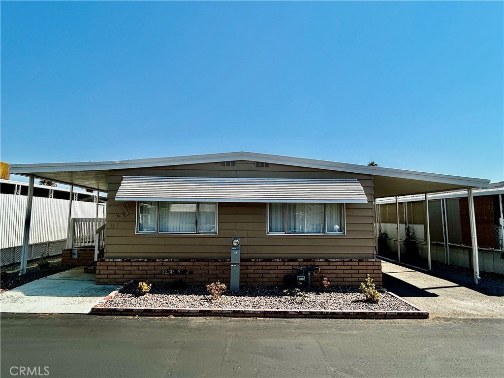 725 W Thornton Ave 105
