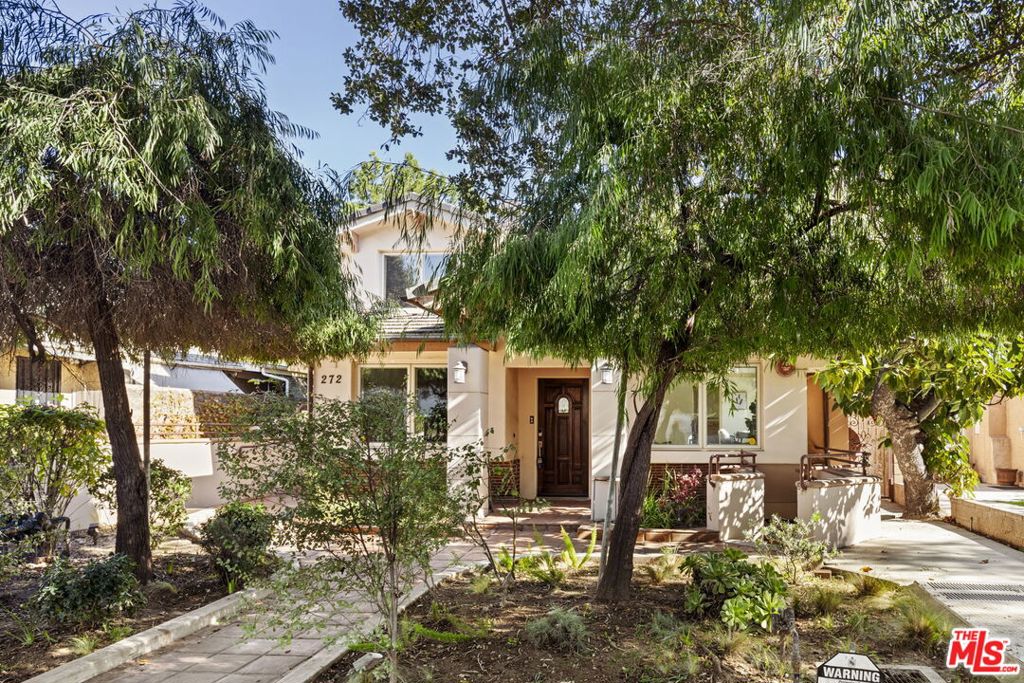 272 N Chester Avenue 101