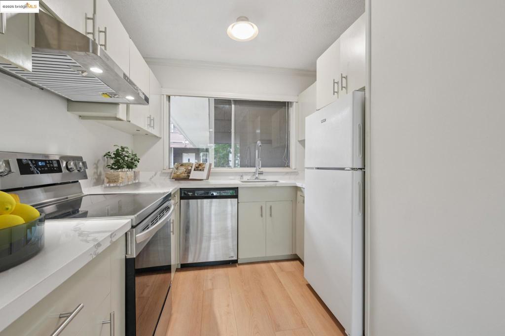 ELMWOOD - Residential