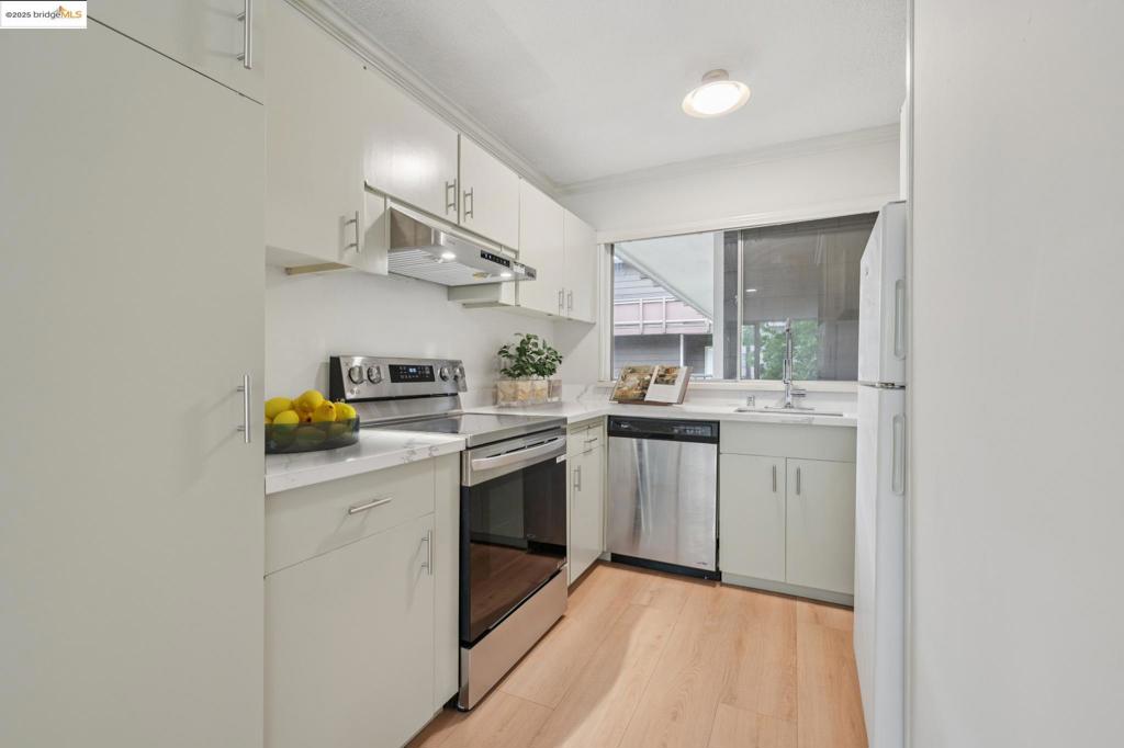 ELMWOOD - Residential