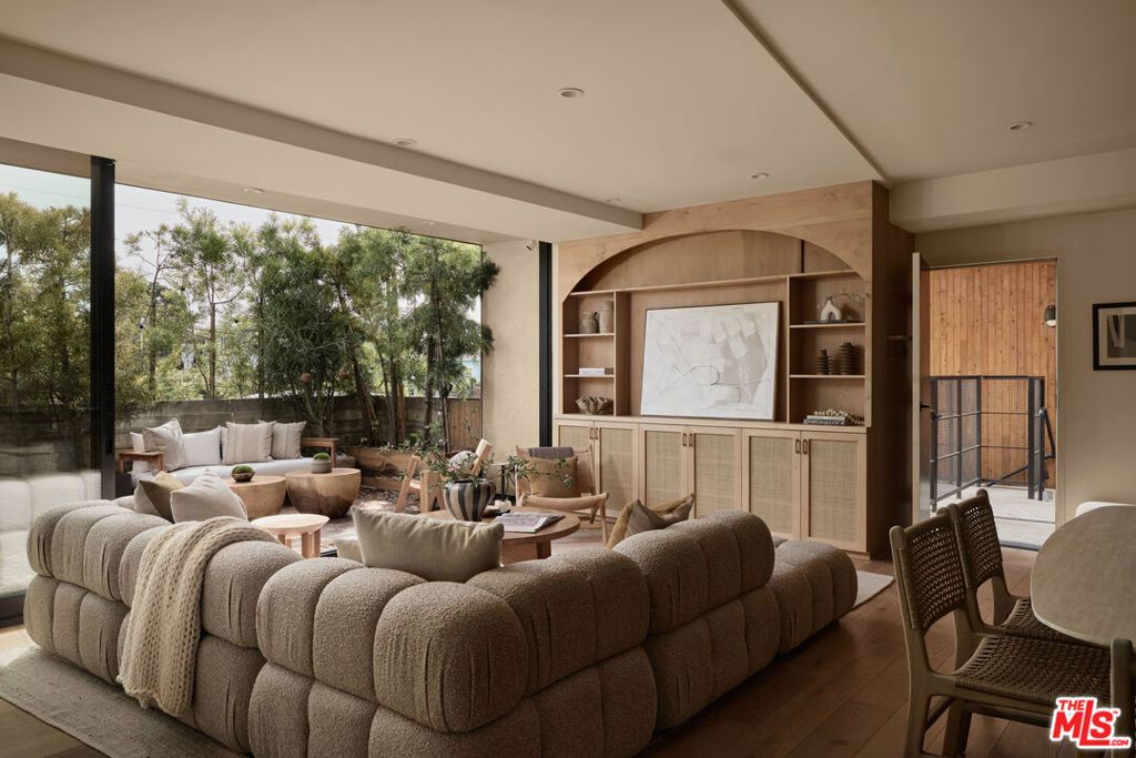 Photo of 3214 Highland Avenue #2, Santa Monica, CA 90405 (MLS # 26648255)