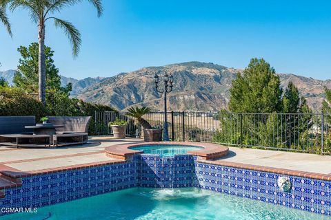 Photo of 11894 Darby Avenue, Porter Ranch, CA 91326 (MLS # 226003560)