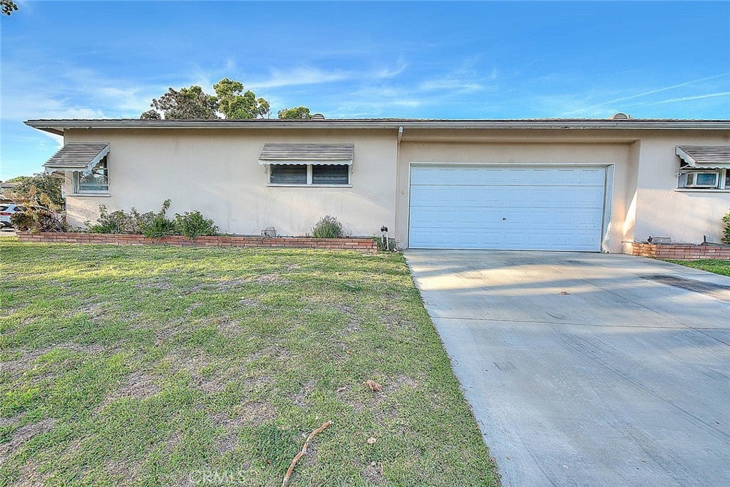 5804 Primrose