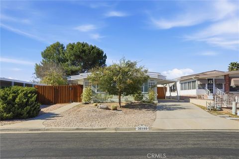 38195 Via Taffia Murrieta CA 92563