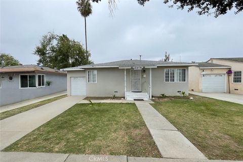 2218 S Towner Santa Ana CA 92707