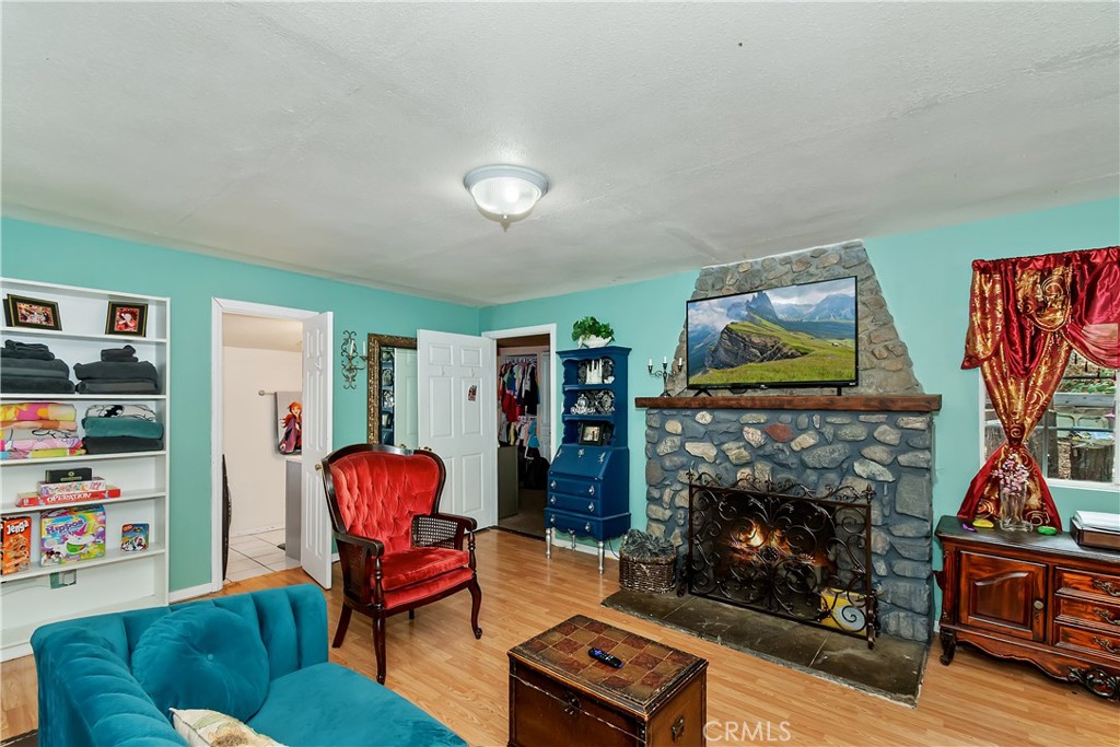 Crestline (CRES) - Residential