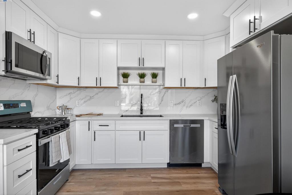 TREVARNO ESTATES - Residential