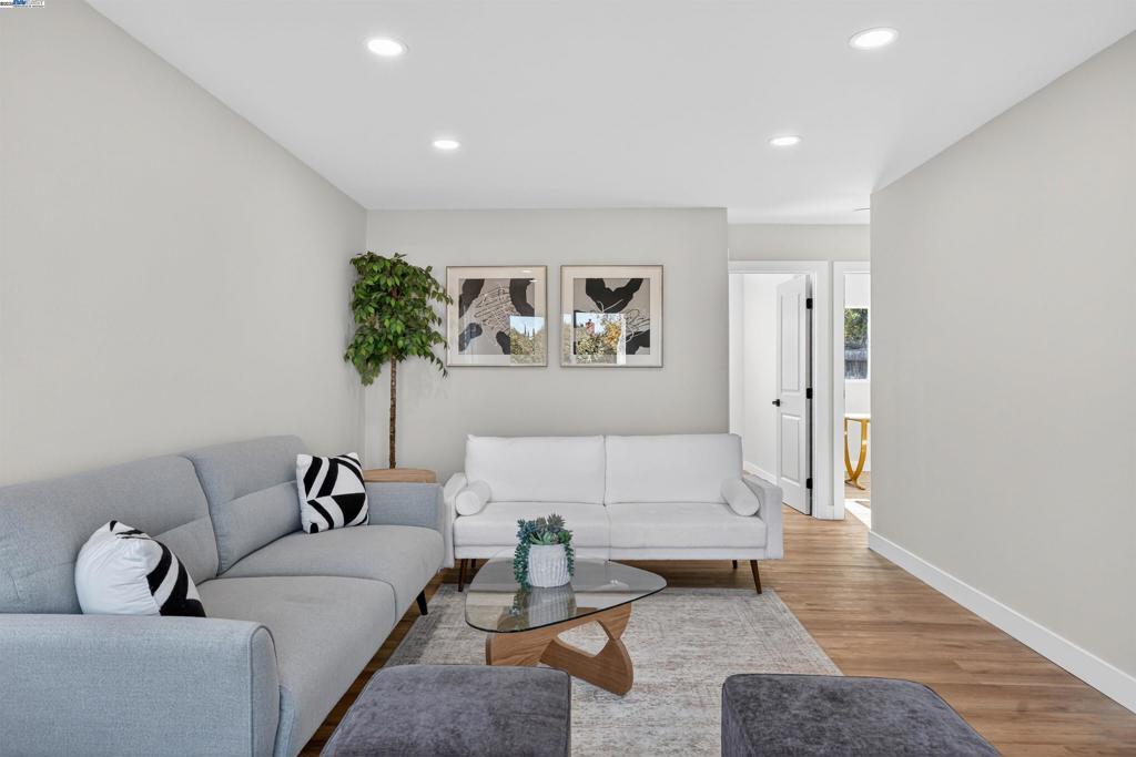 TREVARNO ESTATES - Residential