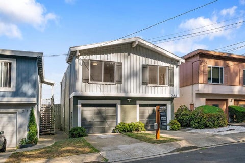 Photo of 223 Oakridge Drive, Daly City, CA 94014 (MLS # ML82062331)