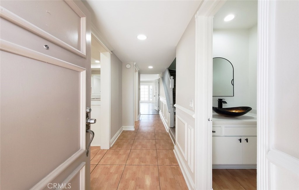 Showcase Westminster (SHOCW) - Residential Lease