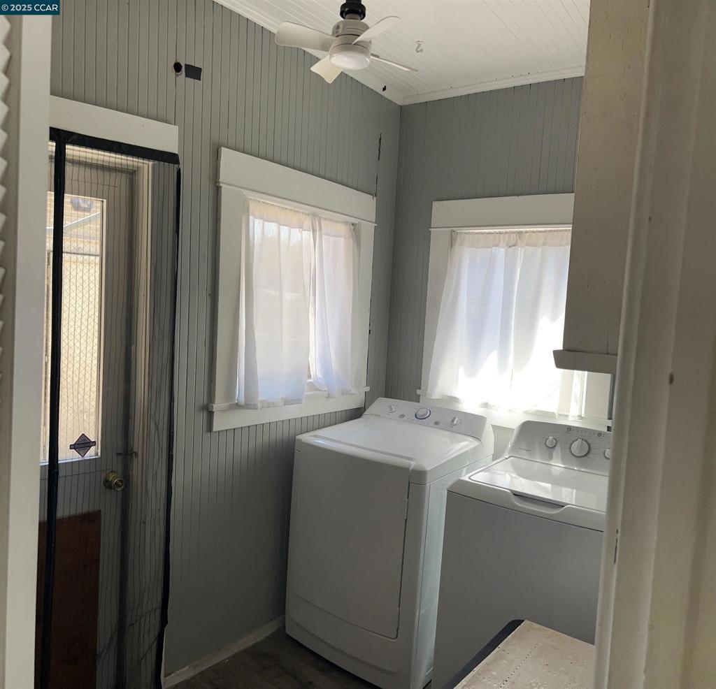 PERSHING DR. - Residential