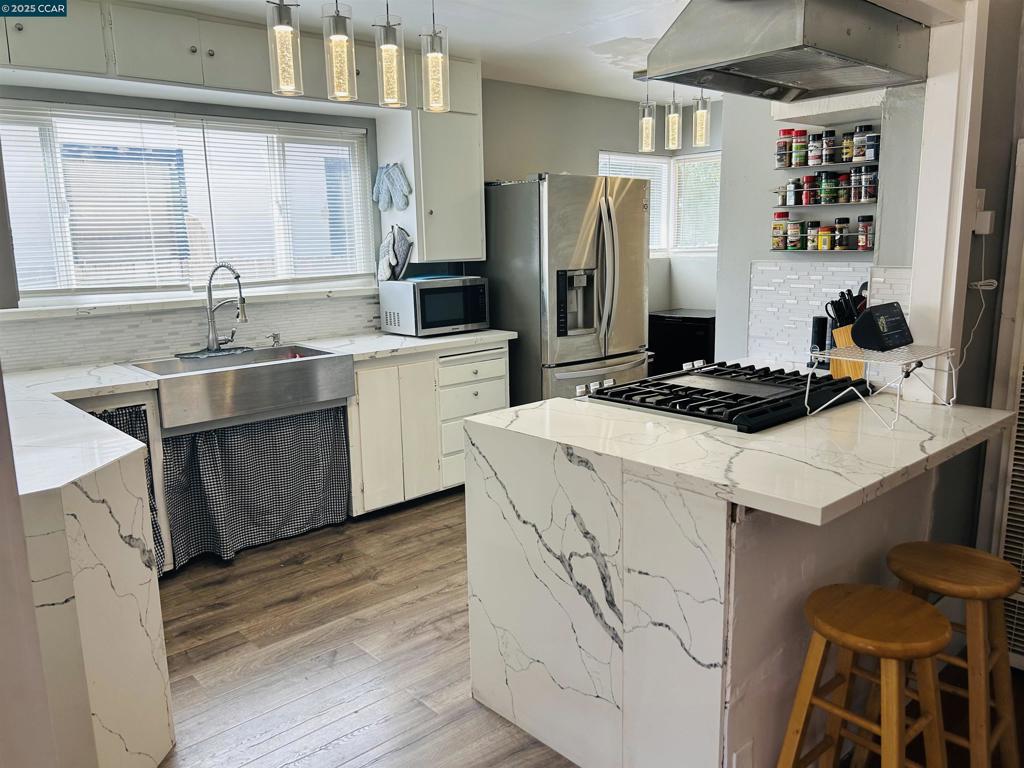 PERSHING DR. - Residential
