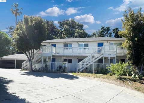 Photo of 1838 Higdon Ave Ave, Mountain View, CA 94041 (MLS # 41128343)