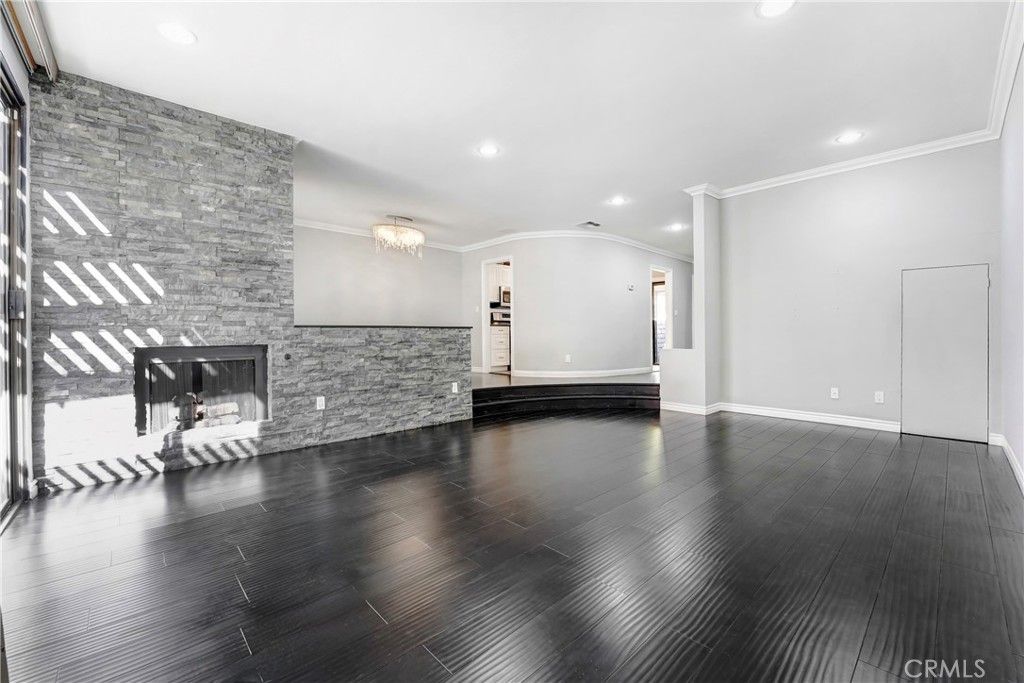 Photo of 5243 Yarmouth #31, Encino, CA 91316 (MLS # SR26024864)