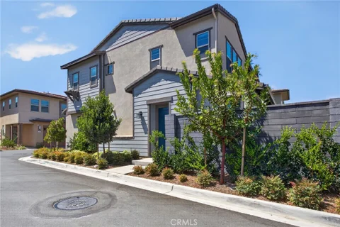 MLS: OC26191006