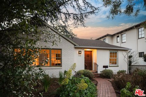 Photo of 456 Lincoln Boulevard, Santa Monica, CA 90402 (MLS # 26660029)