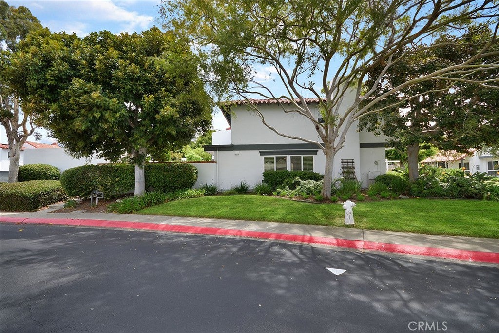 2214 Vista Hogar