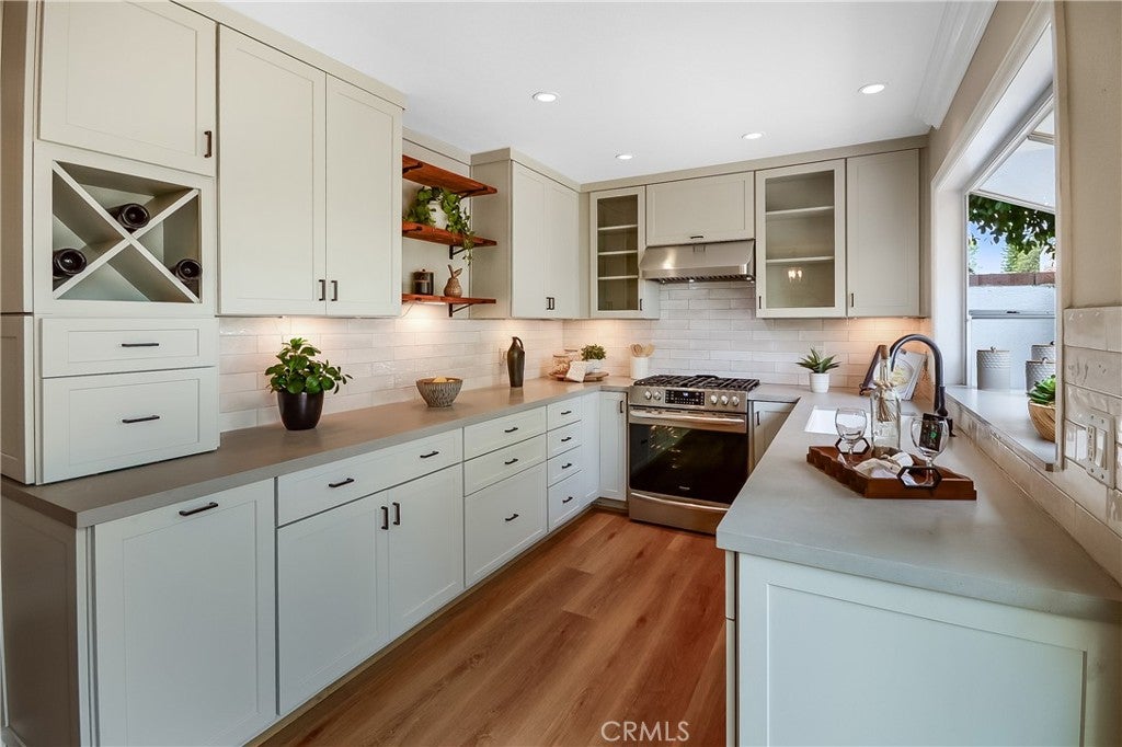 2214 Vista Hogar, Newport Beach CA 92660 - Photo 14