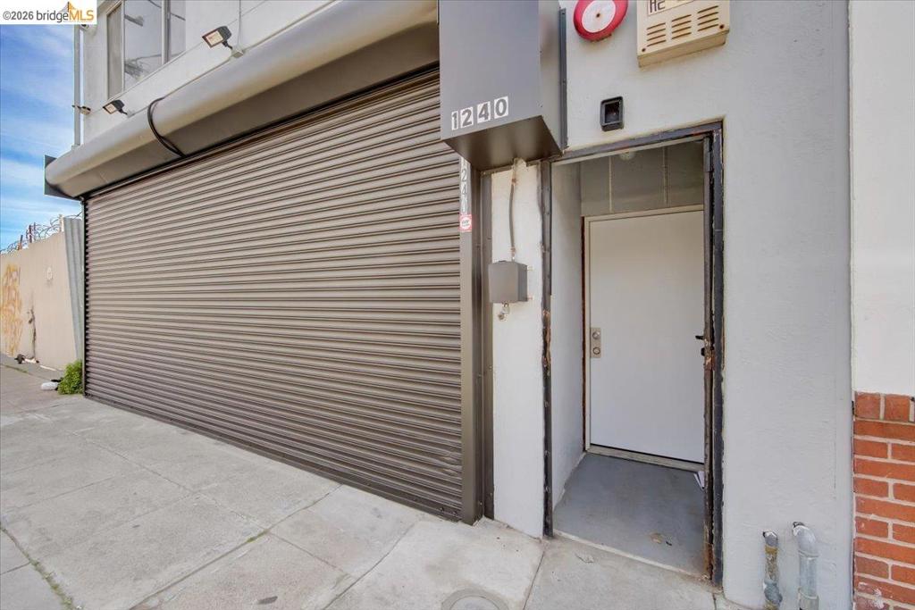 1240 47th Ave