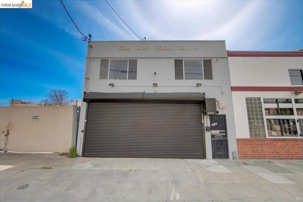 1240 47th Ave