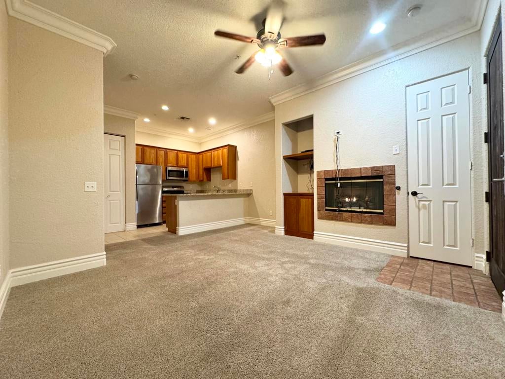 50760 Santa Rosa Plaza 3