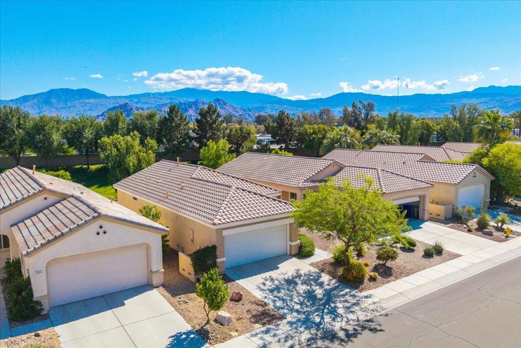 78685 Rockwell Circle