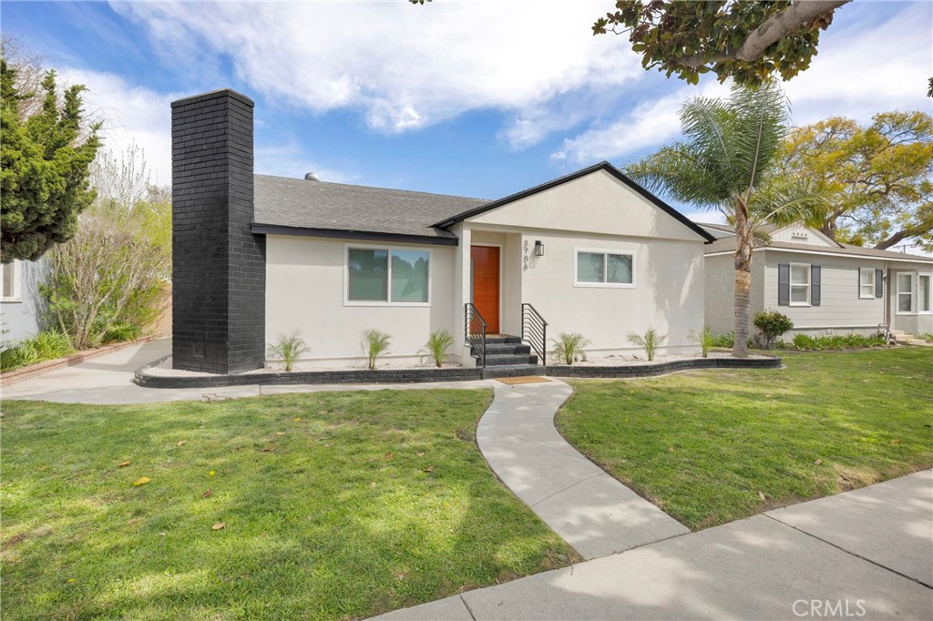 3706 Palo Verde Avenue
