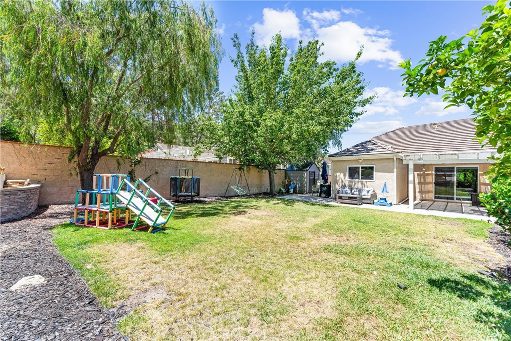 5742 E Hudson Bay Drive