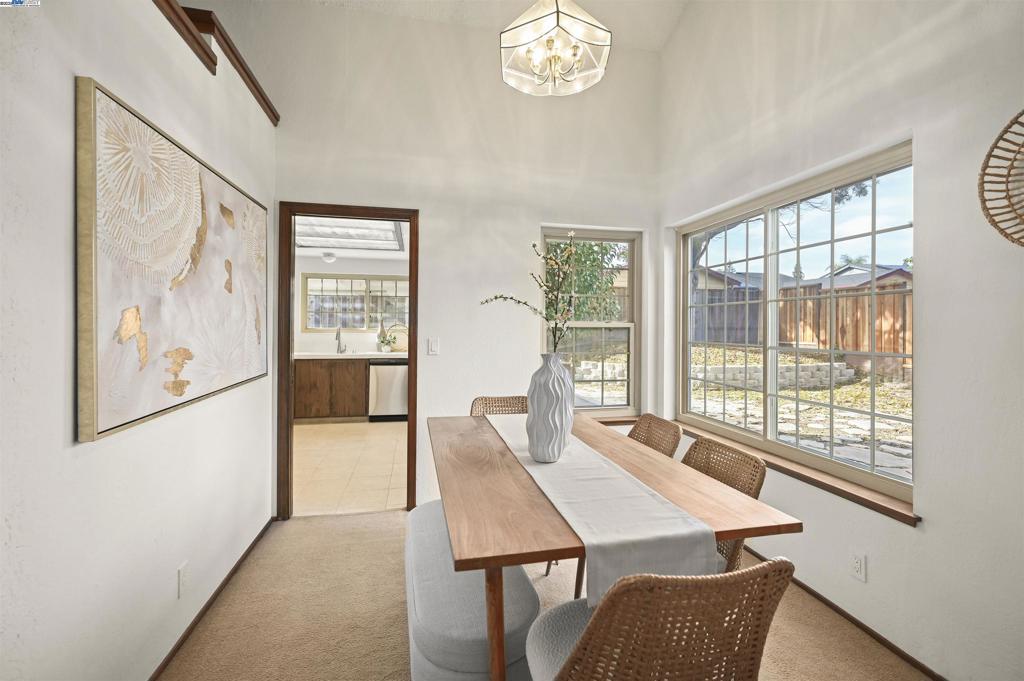 TOWN AND COUNTRY - Residential