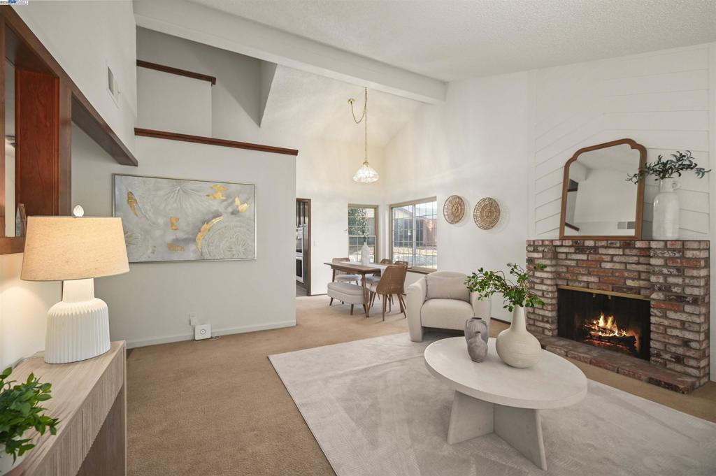 TOWN AND COUNTRY - Residential