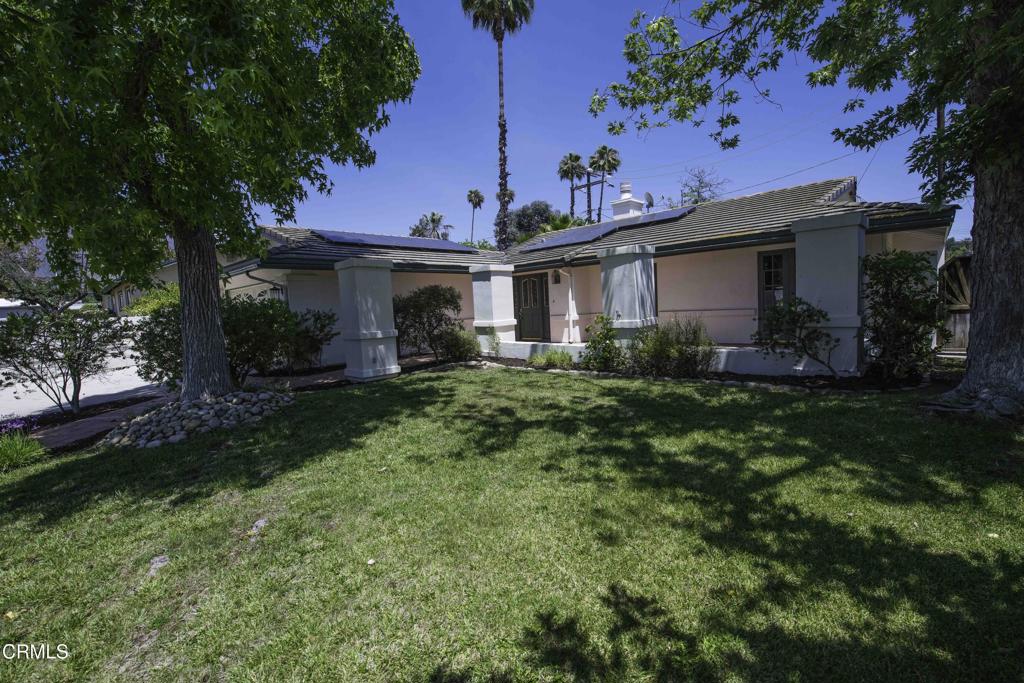 206 S Carrillo Road