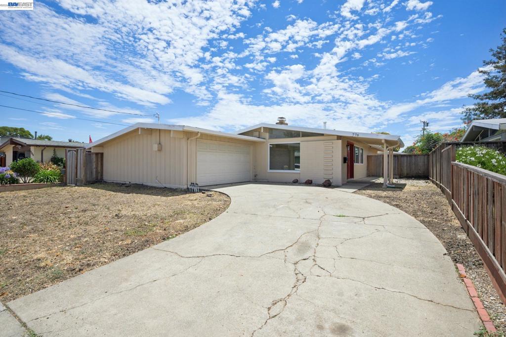 776 Poinciana St ST, Hayward CA 94545