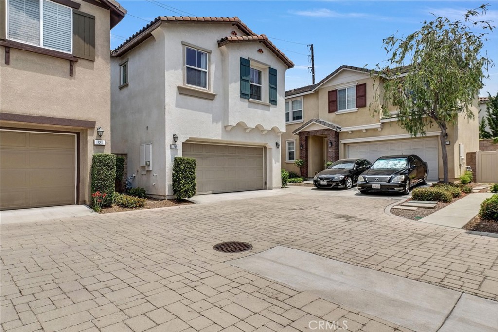 719 Huron Drive