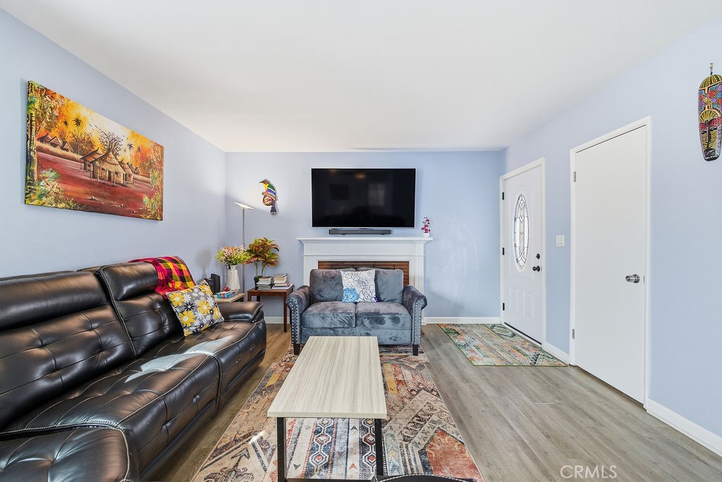 1346 W Ivyton Street