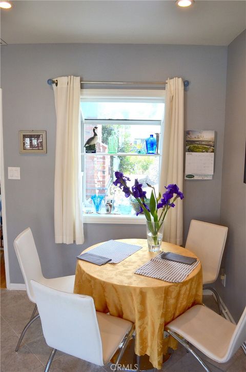 Tiny photo for 13827 Calvert Street, Valley Glen, CA 91401 (MLS # SR26153440)