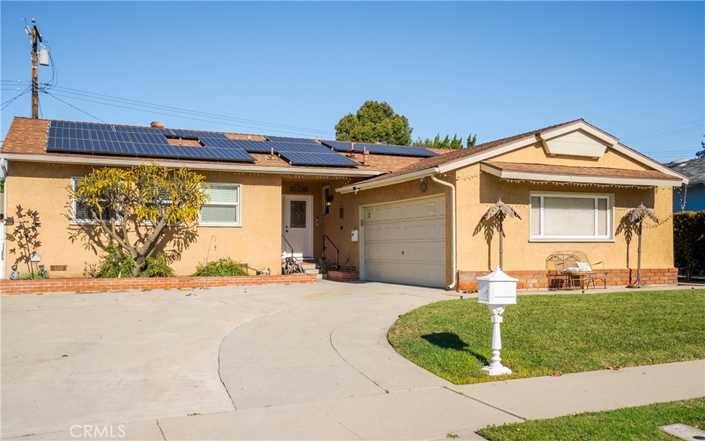 1133 W Fredkin Drive