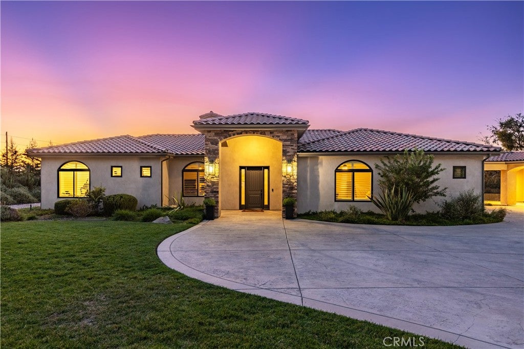 1110 Burnt Rock Way