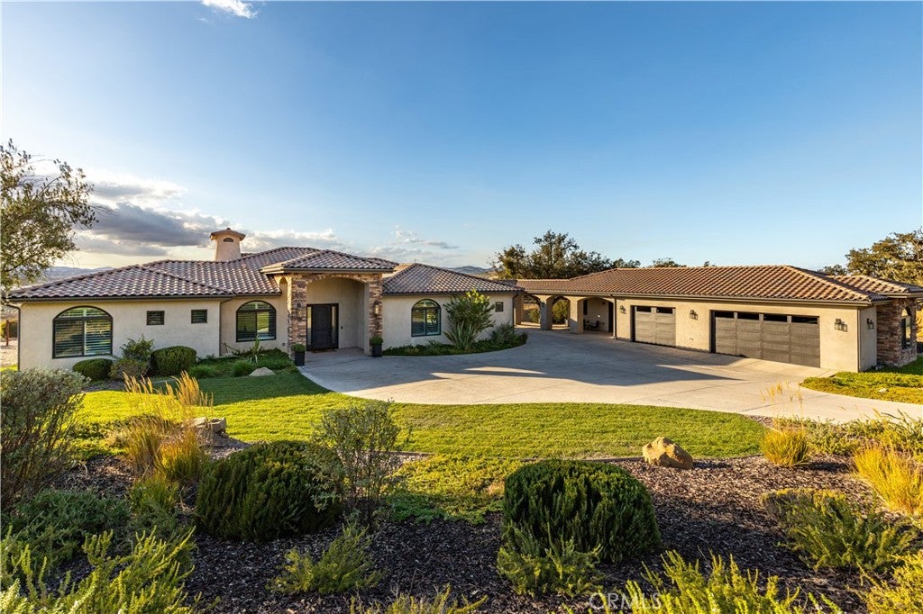 1110 Burnt Rock Way