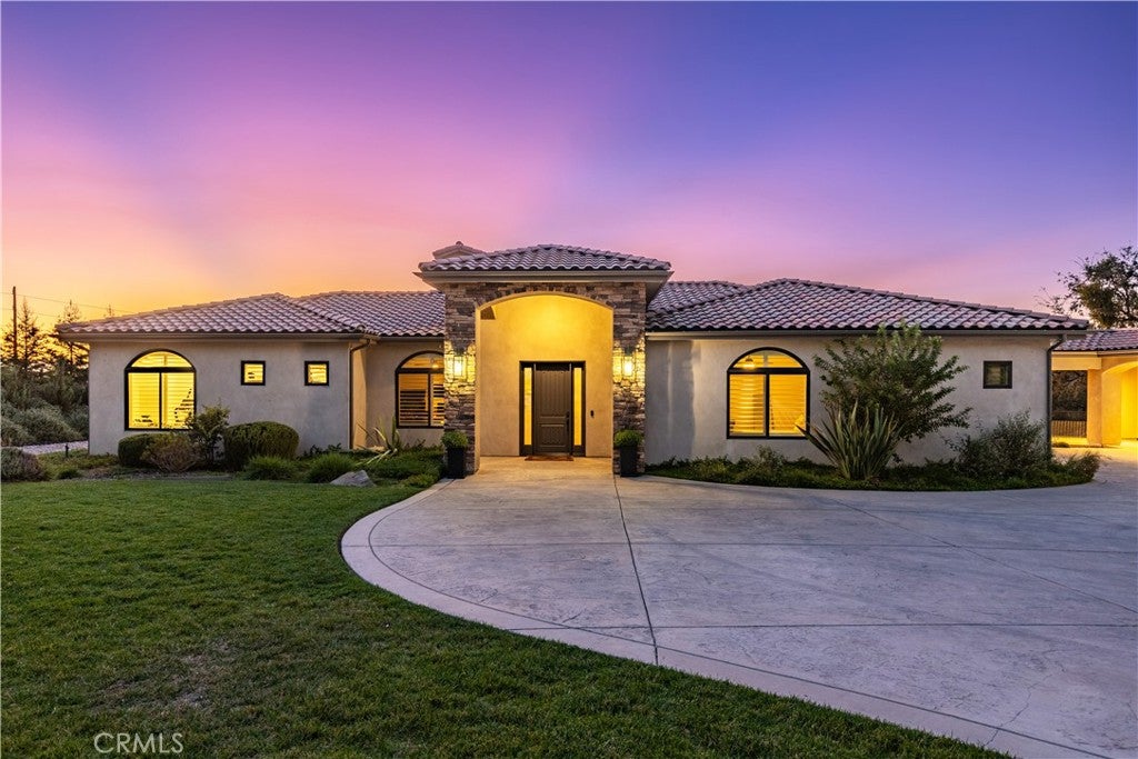 1110 Burnt Rock Way