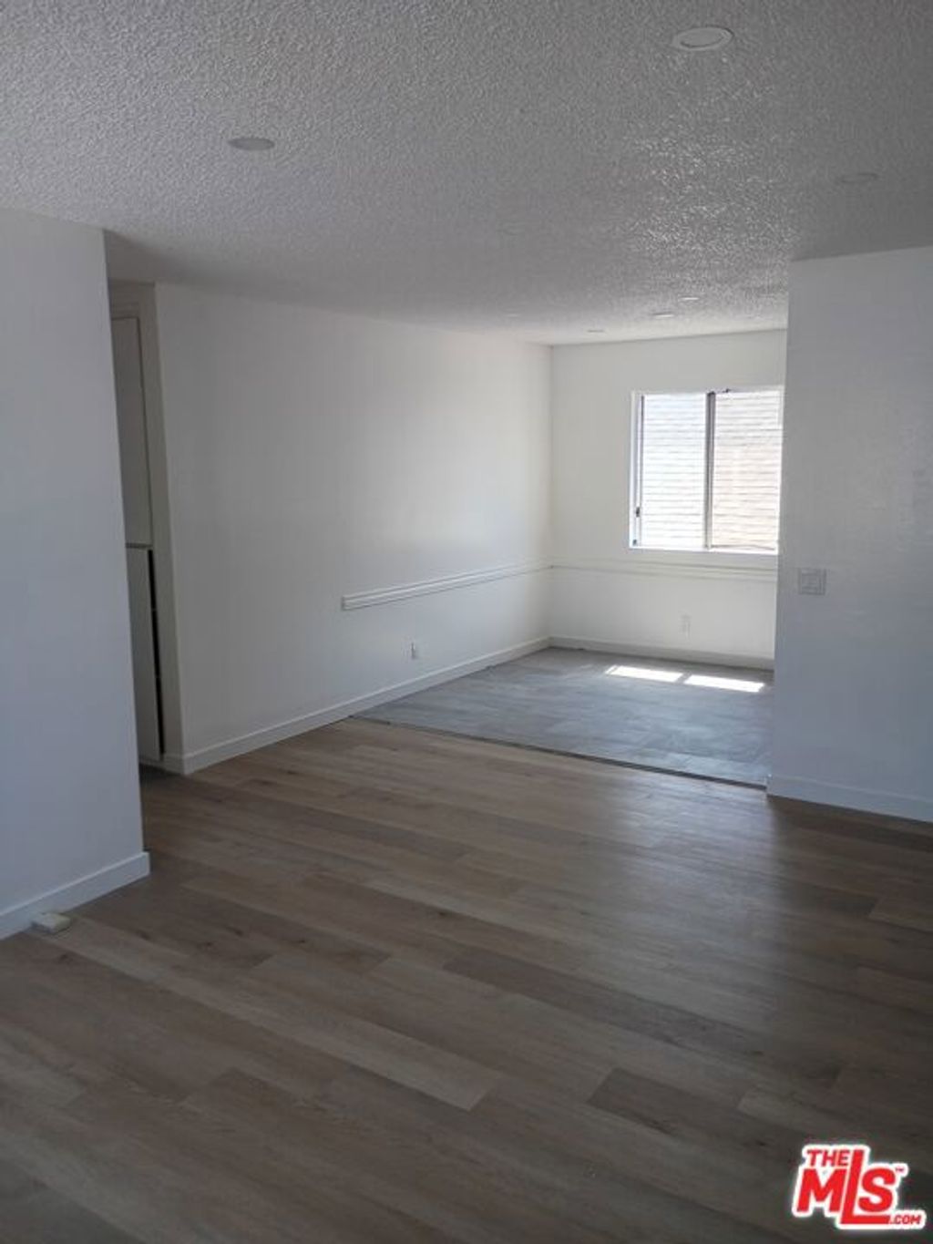 Photo of 4353 Avalon Blvd, Los Angeles, CA 90011 (MLS # 25588561)