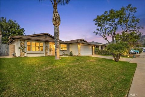 1634 Seine Highland CA 92346