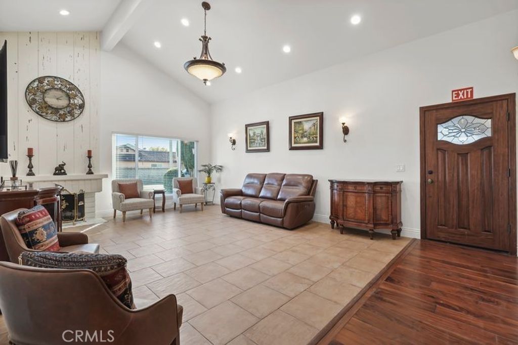 Photo of 2399 Lee Street St, Simi Valley, CA 93065 (MLS # WS26013359)