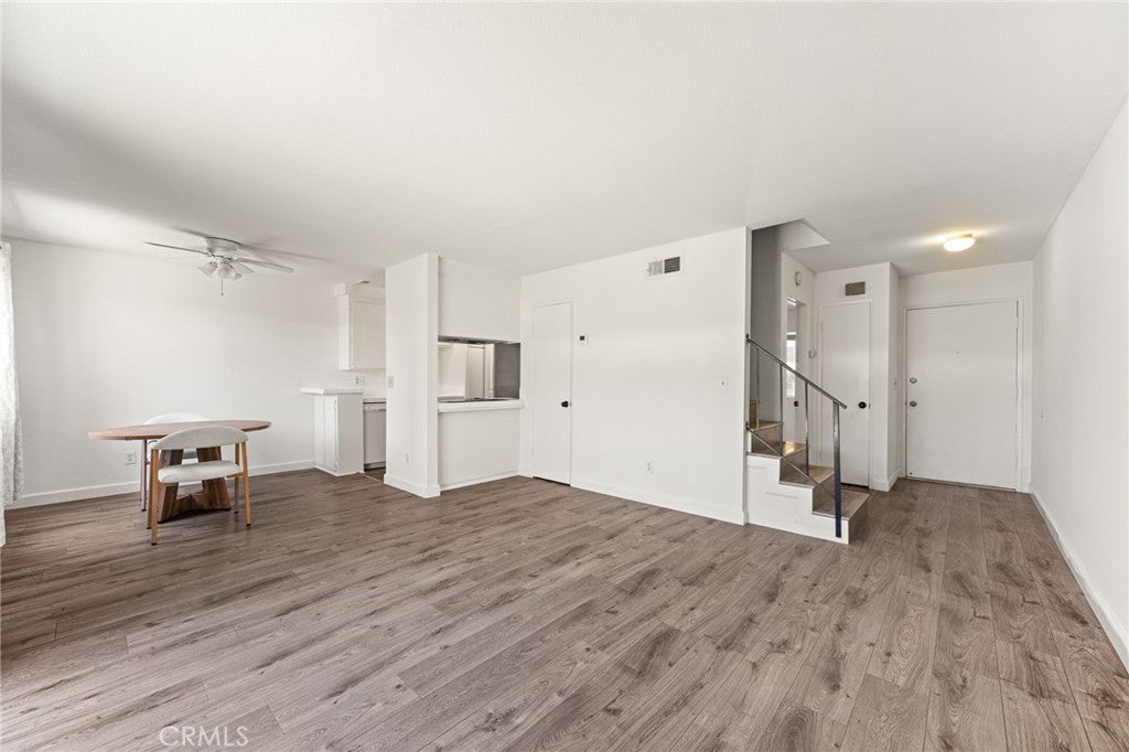 5582 Temple City Blvd