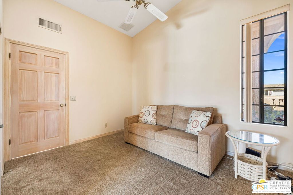 Palm Desert C.C. - Residential