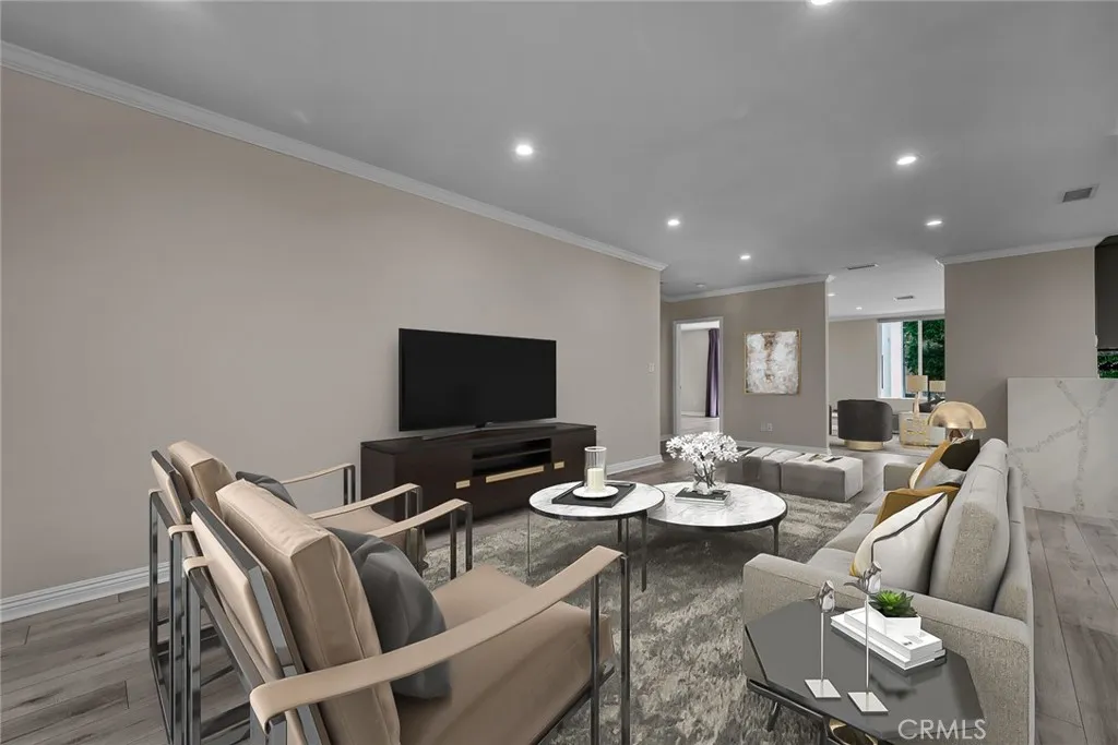 Encino, California 91316, United States, 4 Bedrooms Bedrooms, ,3 BathroomsBathrooms,Residential,Active,164511