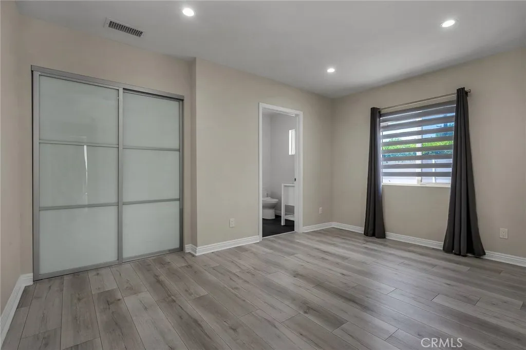 Encino, California 91316, United States, 4 Bedrooms Bedrooms, ,3 BathroomsBathrooms,Residential,Active,164511