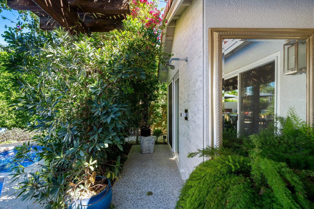 Hovley Court - Residential