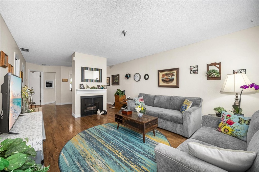 701 S Hayward Street B